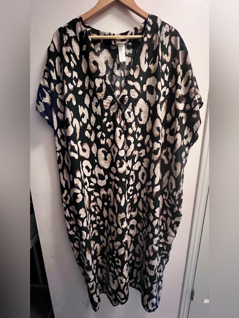 H&M Animal Print V-Neck Kaftan Dress - XL